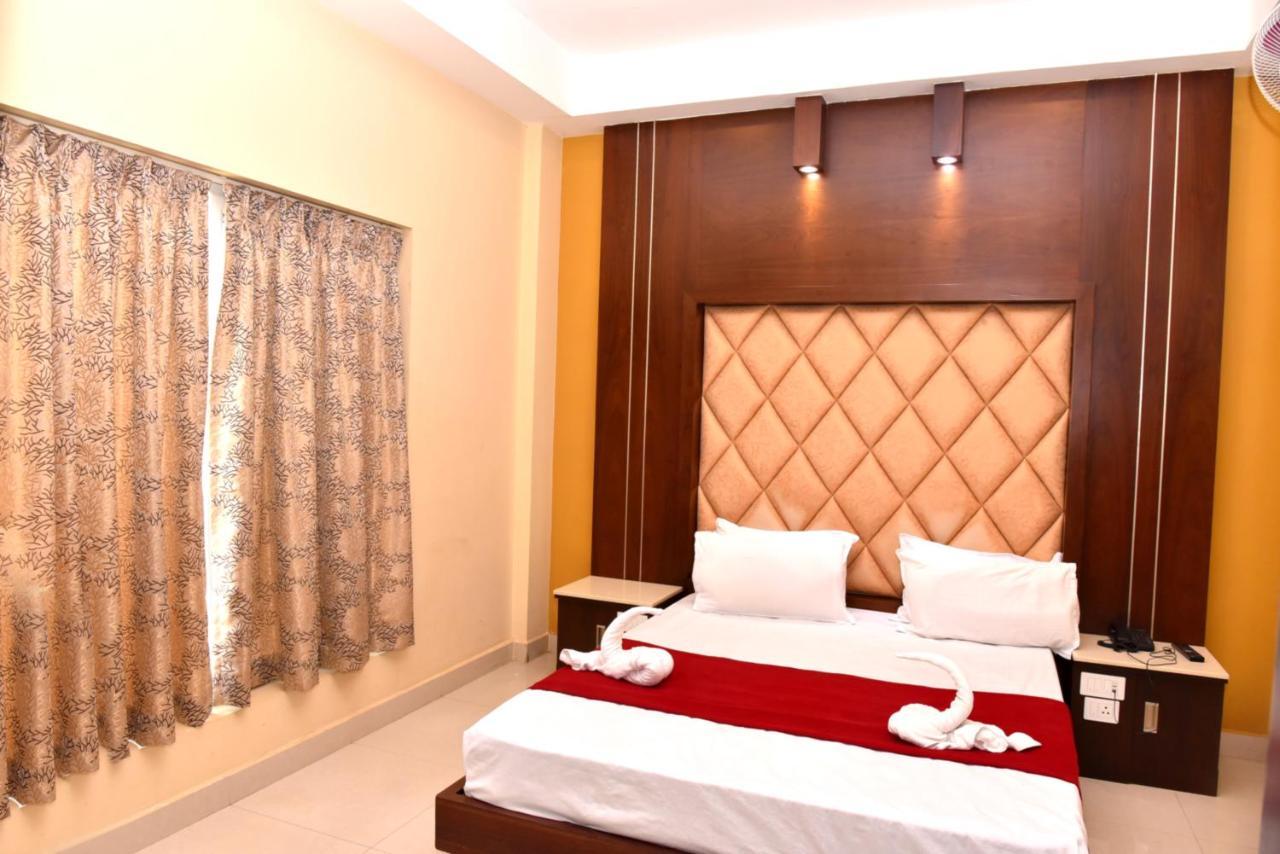The Grand Park Hotel Chidambaram Exterior photo